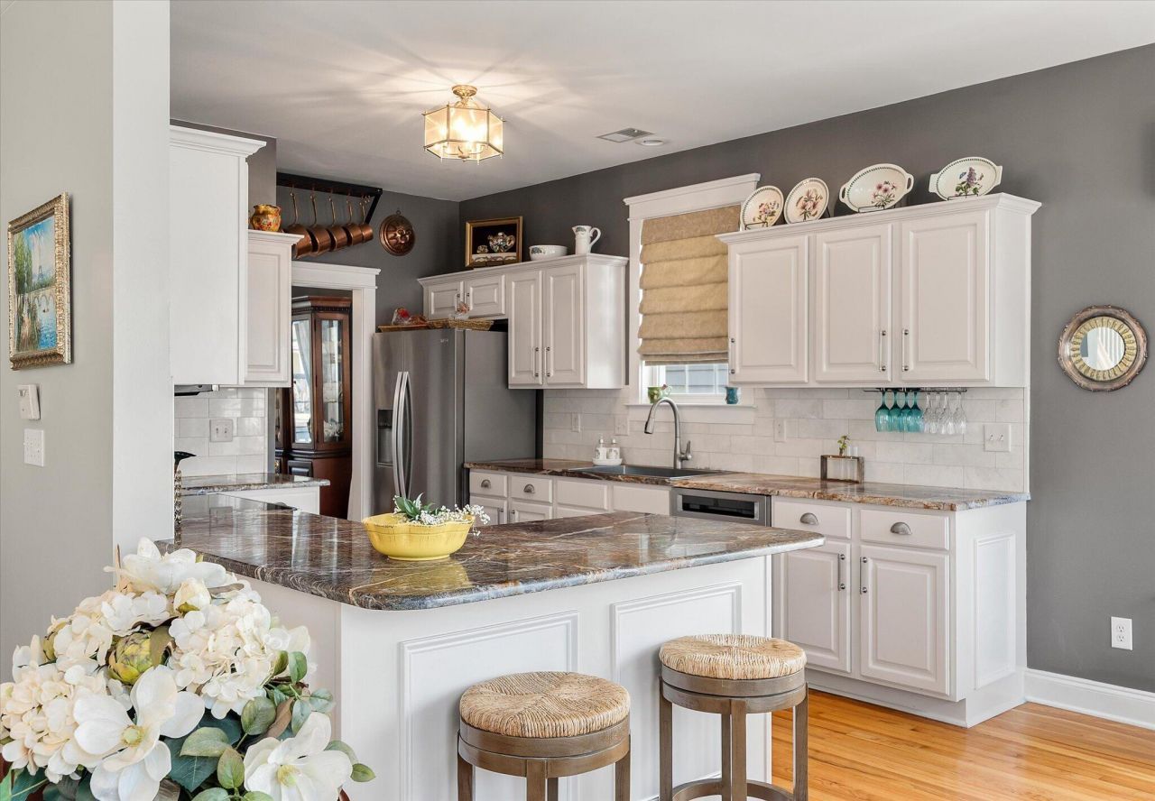 221 White Gables Drive Photo 19