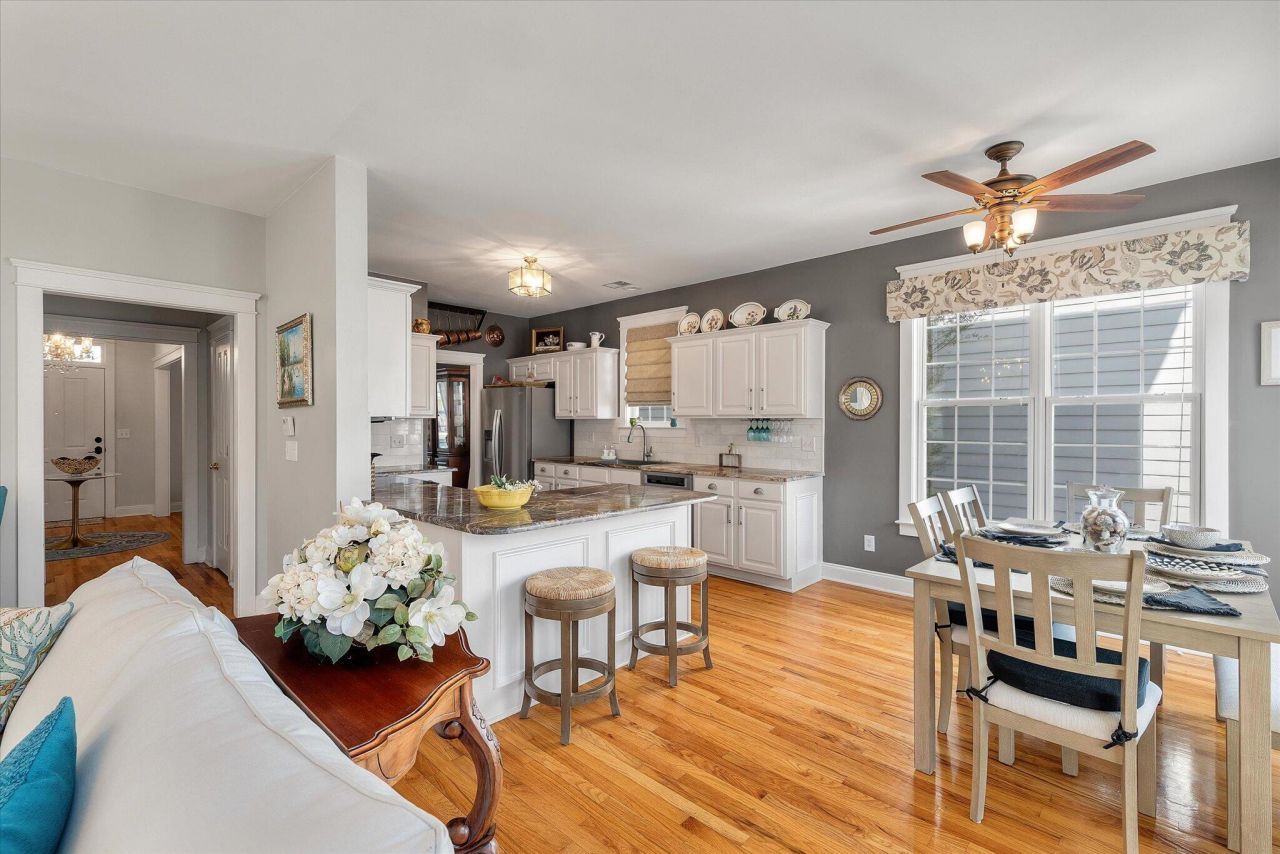 221 White Gables Drive Photo 20