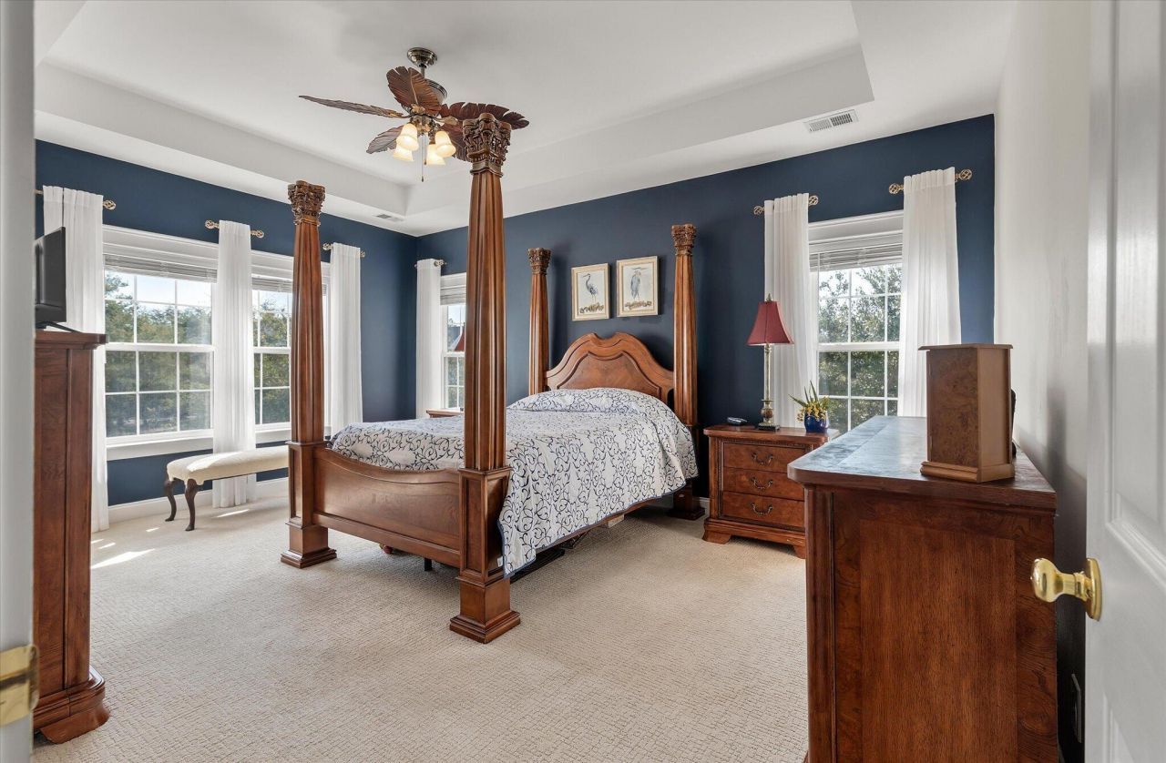 221 White Gables Drive Photo 27