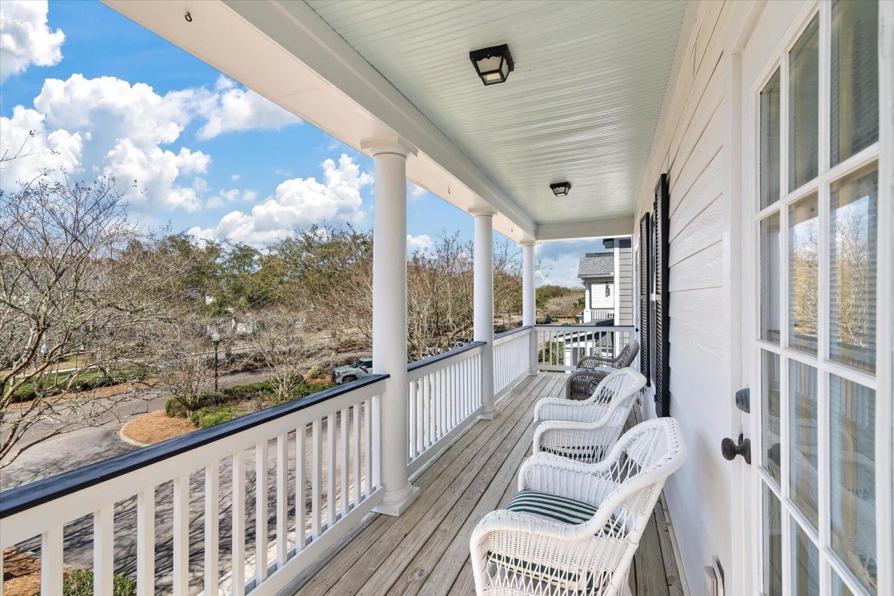 221 White Gables Drive Photo 49