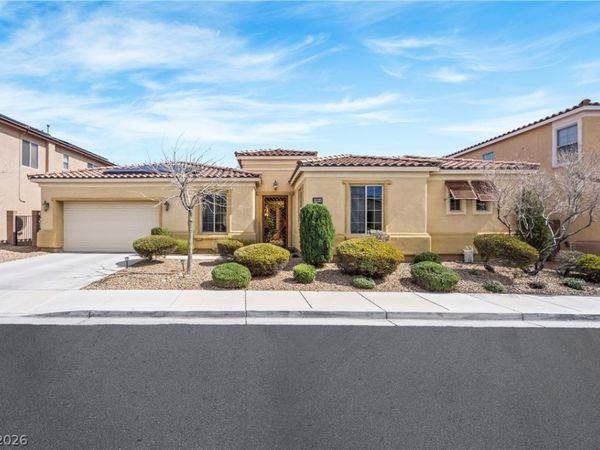 6864 Desert Island Street , Las Vegas, NV 89149