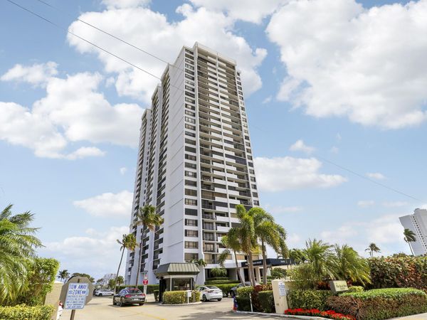 5600 N Flagler Drive, Unit 1001, West Palm Beach, FL 33407