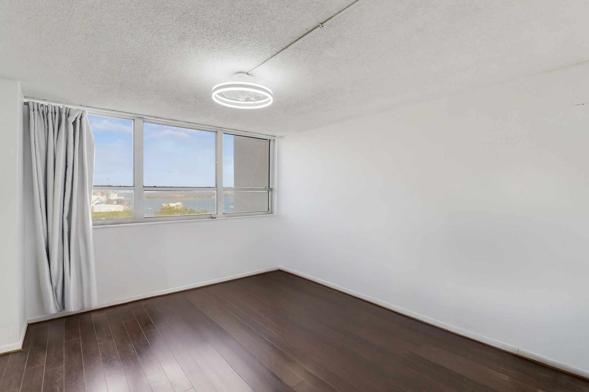 5600 N Flagler Drive, Unit 1001, West Palm Beach, FL 33407 Photo