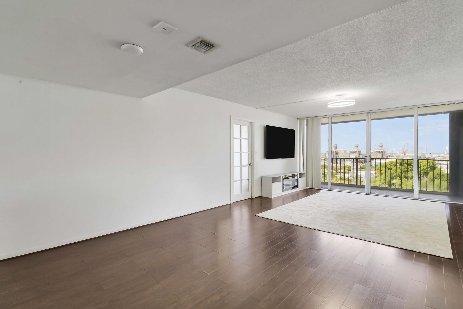 5600 N Flagler Drive, Unit 1001, West Palm Beach, FL 33407 Photo