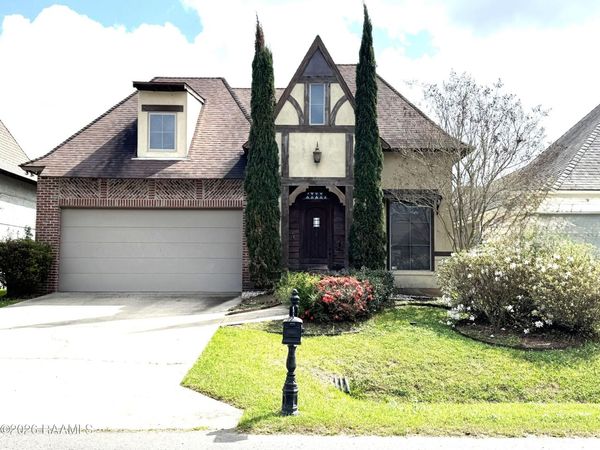 126 Heathwood Drive , Broussard, LA 70518