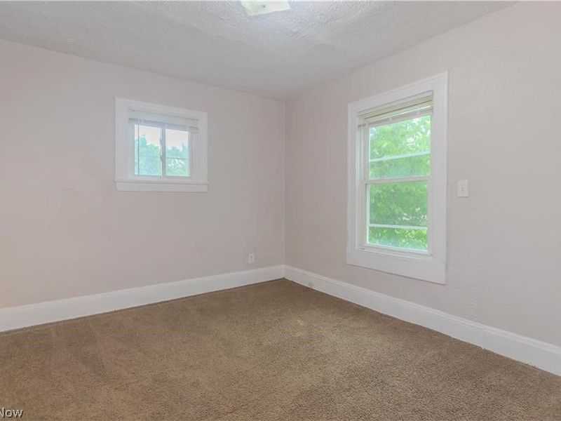 13512 Edgewood Avenue, Cleveland, OH 44105 Photo 4