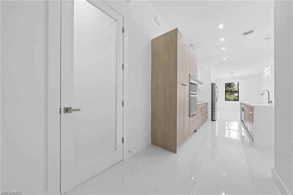 903 Jefferson Ave , Lehigh Acres, FL 33936 Photo