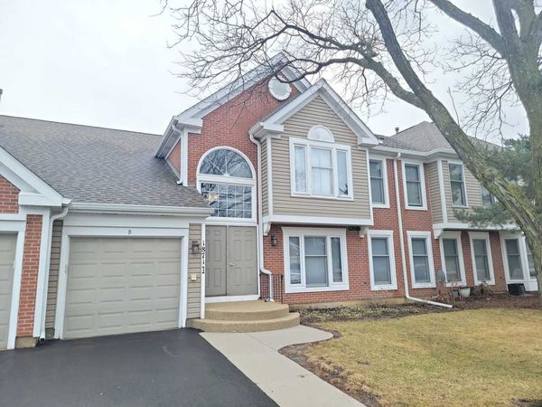 1871 Fox Run Drive , Unit A, Elk Grove Village, IL 60007