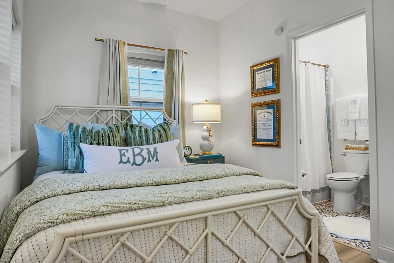 129 Sabal Court Photo 9