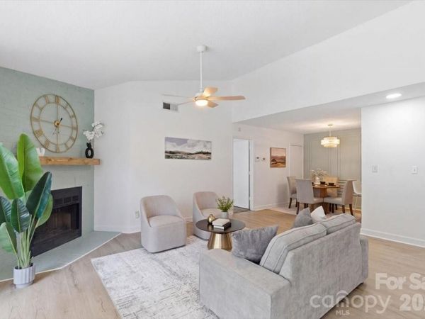 1612 Sharon Road W, Charlotte, NC 28210