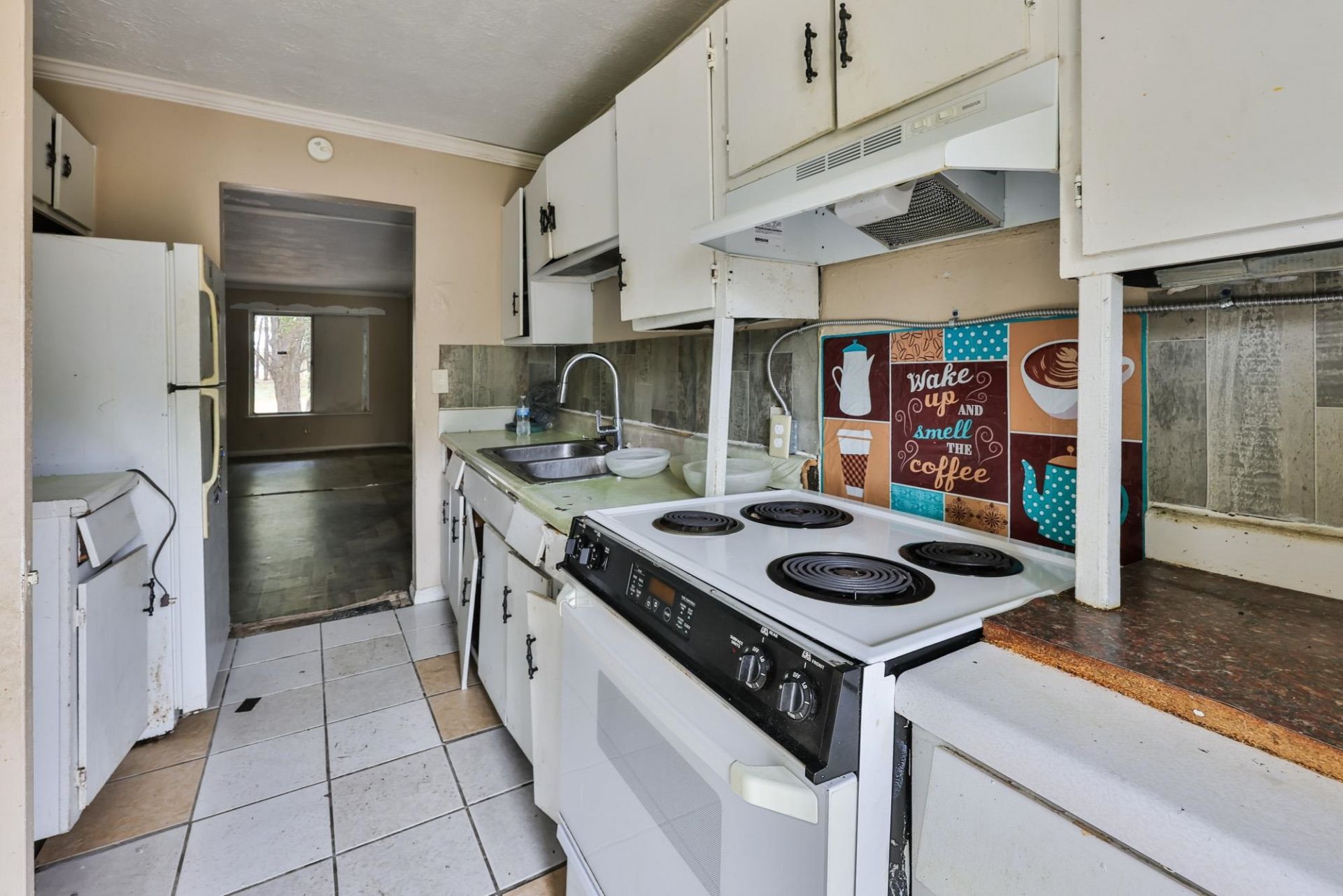 611 Dekalb St. Photo 8