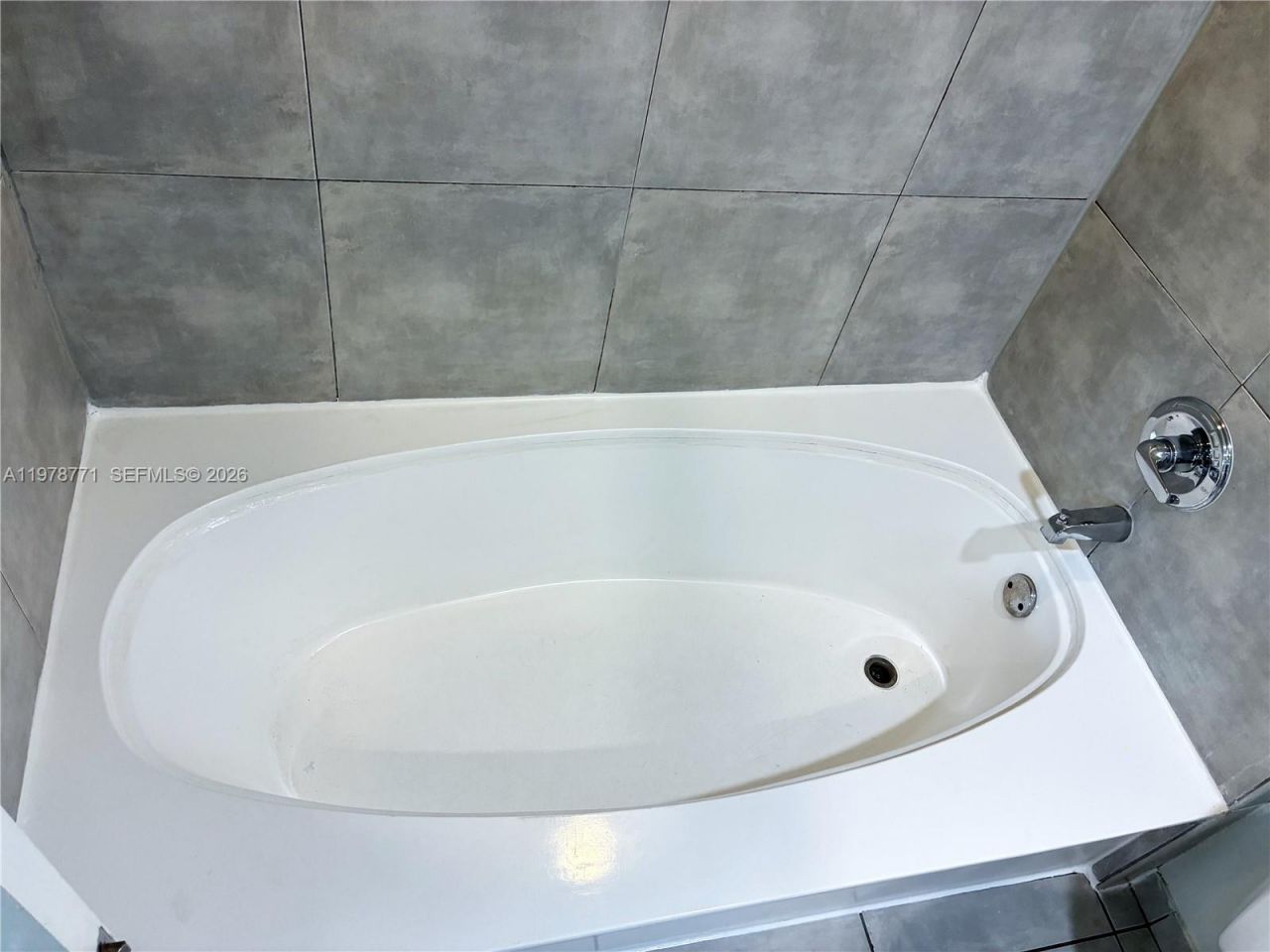 650 NE 64th St, Unit G309, Miami, FL 33138 Photo