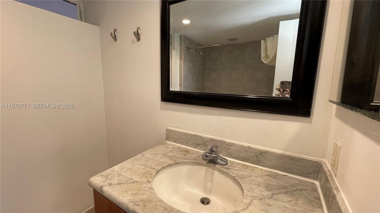 650 NE 64th St, Unit G309, Miami, FL 33138 Photo