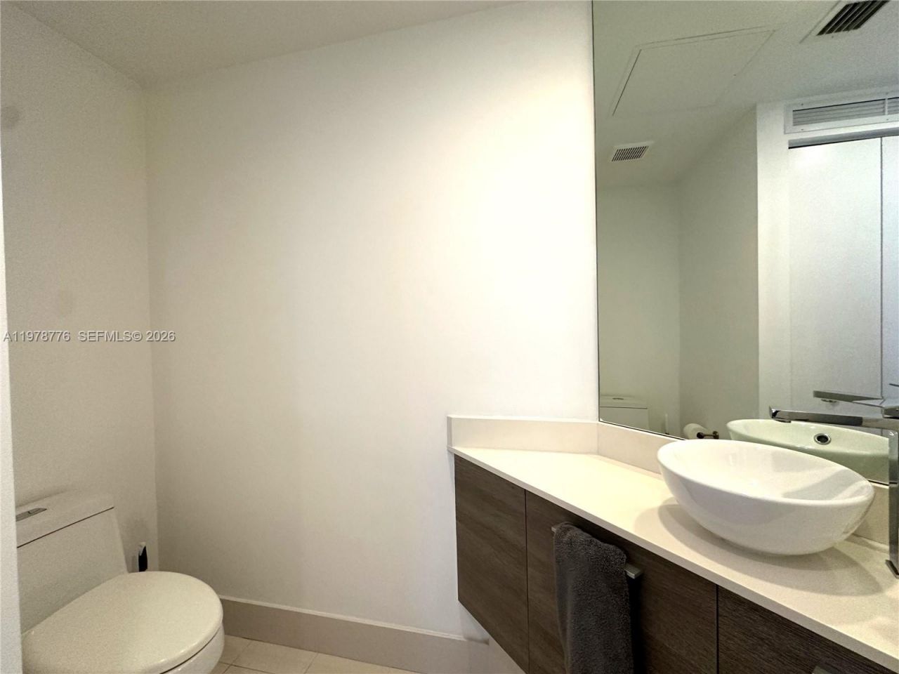 650 NE 32nd St , Unit 2108, Miami, FL 33137 Photo