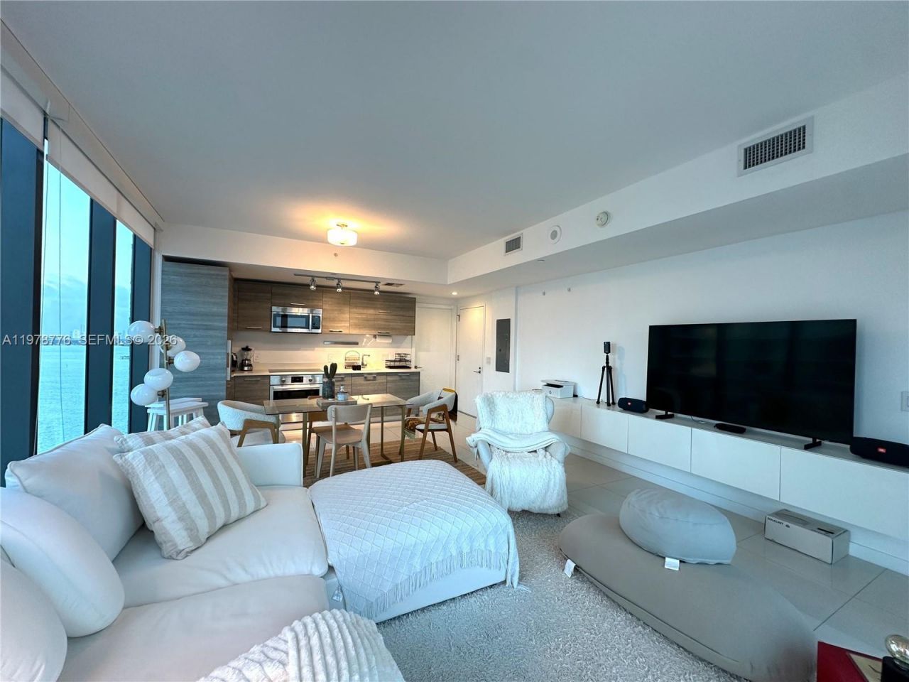 650 NE 32nd St , Unit 2108, Miami, FL 33137 Photo