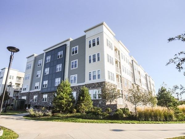 120 University Ave, Unit 2301, Westwood, MA 02090