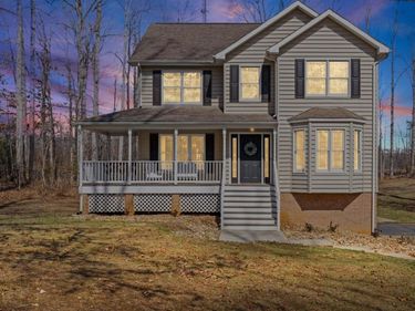 1397 Smoketree Drive, Forest, VA 24551