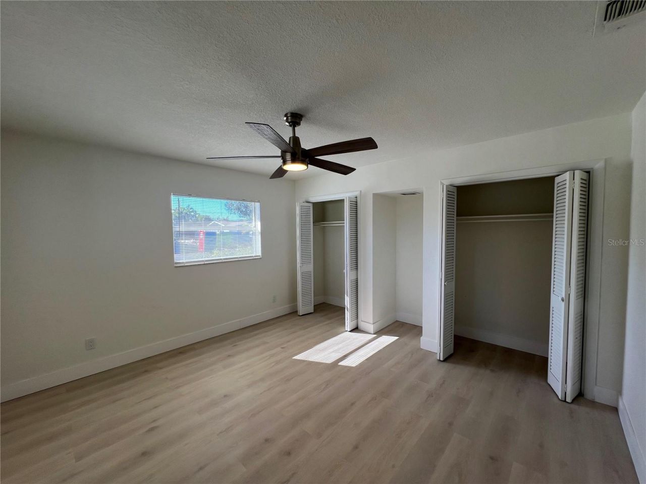 2502 Tropical Shores Drive Se, Saint Petersburg, FL 33705 Photo