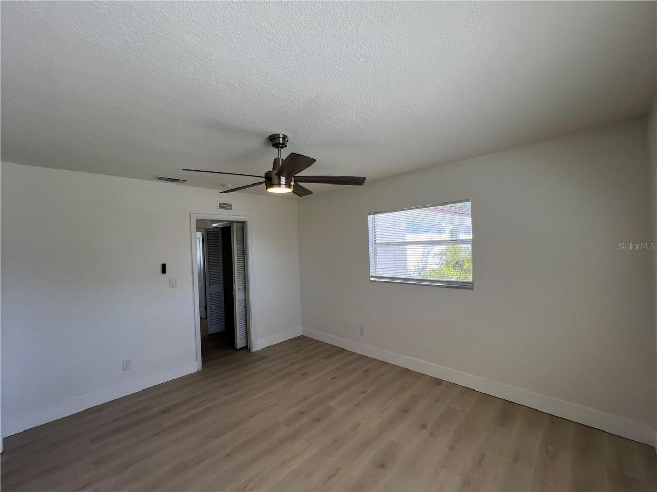 2502 Tropical Shores Drive Se, Saint Petersburg, FL 33705 Photo