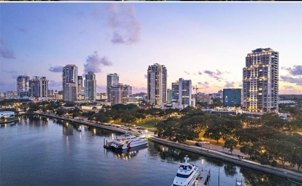 2502 Tropical Shores Drive Se, Saint Petersburg, FL 33705 Photo