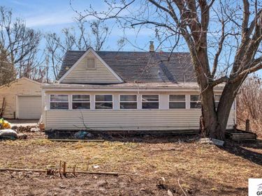 1207 Kasper Street , Bellevue, NE 68147