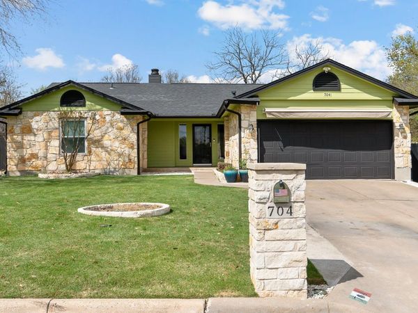 704 Greenwich PL , Round Rock, TX 78664