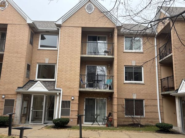 8700 W Evelyn Lane , Unit 205, Chicago, IL 60656