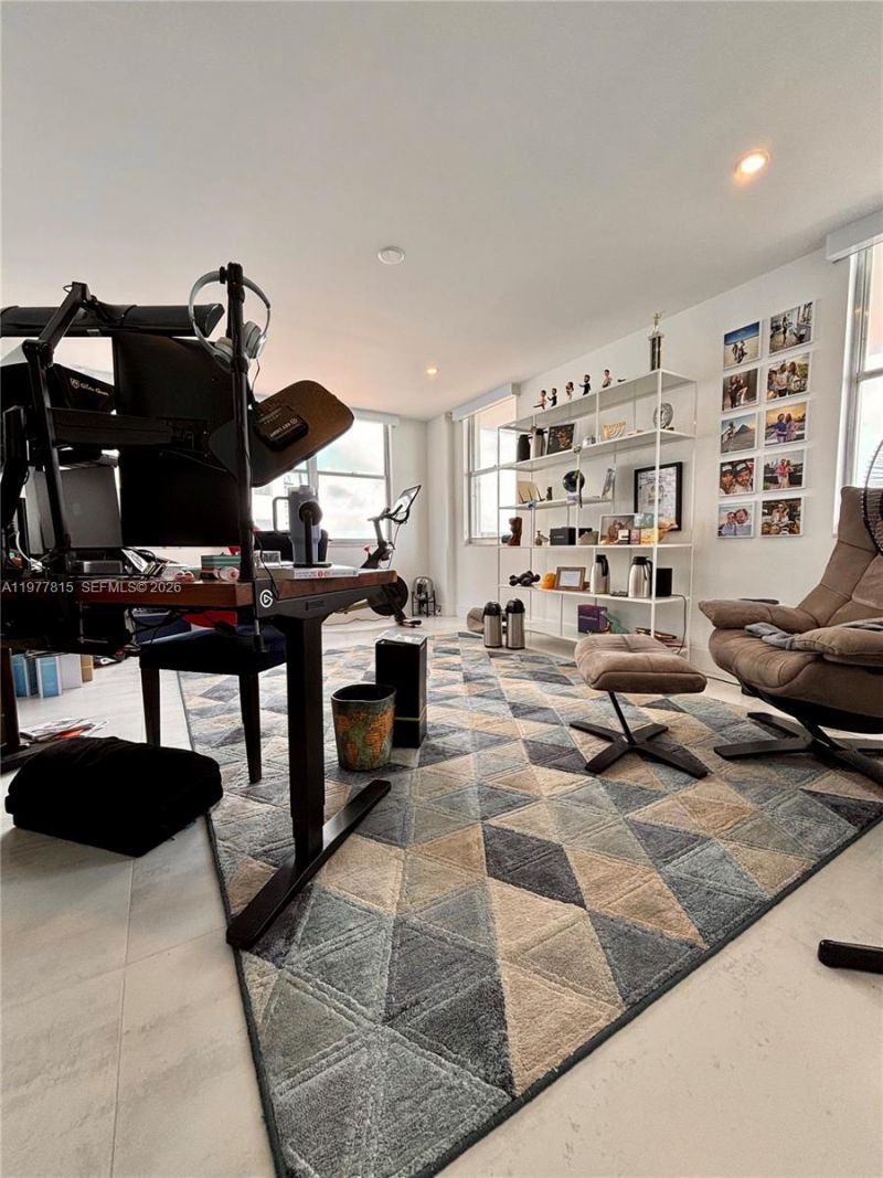 6039 Collins Ave, Unit 615-617, Miami Beach, FL 33140 Photo