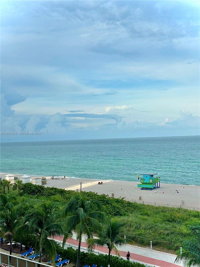 6039 Collins Ave, Unit 615-617, Miami Beach, FL 33140 Photo