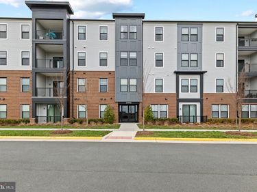 23669 GOLDEN EMBERS SQUARE, Unit 204, ASHBURN, VA 20148