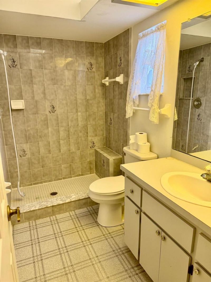 11055 Montcalm Road , Spring Hill, FL 34608 Photo