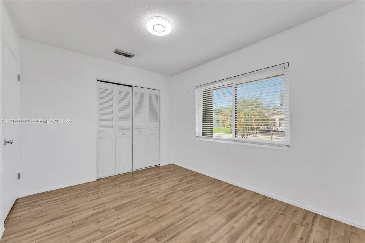 7000 NW 95th Ter, Tamarac, FL 33321 Photo