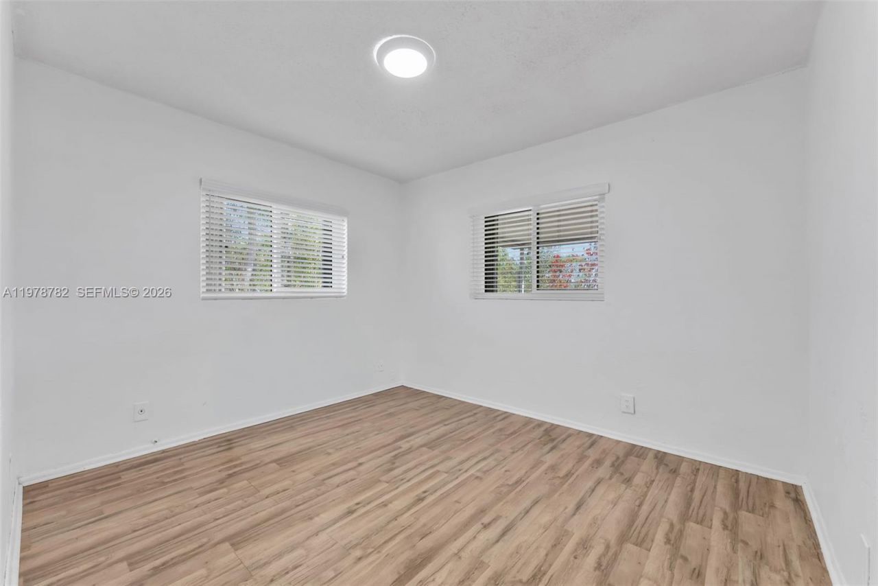 7000 NW 95th Ter, Tamarac, FL 33321 Photo