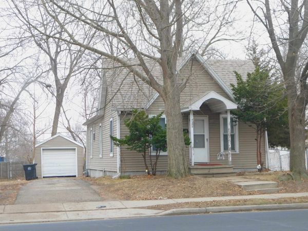 1123 6th Street, Beloit, WI 53511