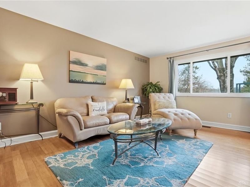 1990 Highland Meadows Drive, Dayton, OH 45459 Photo 14