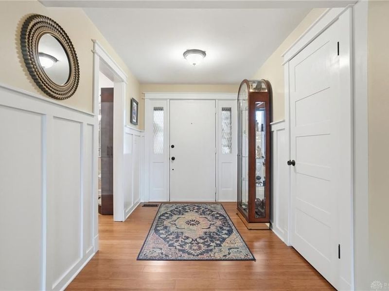 1990 Highland Meadows Drive, Dayton, OH 45459 Photo 7