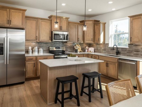 1061 Annagaire Curve, Rosemount, MN 55068