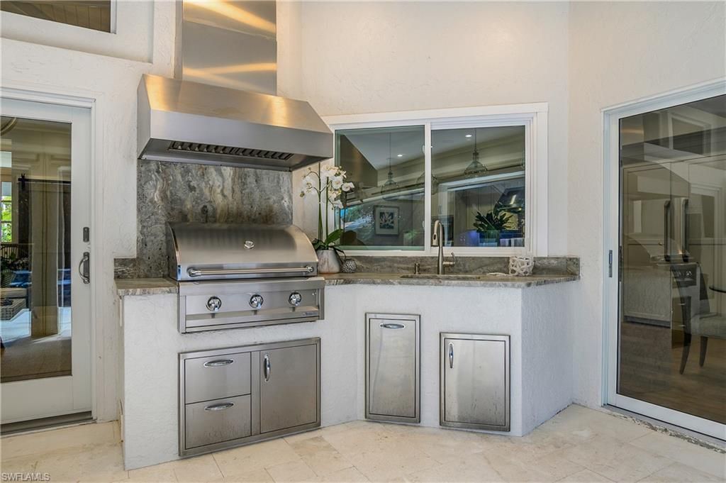 720 Shadow Lake Ln, Naples, FL 34108 Photo