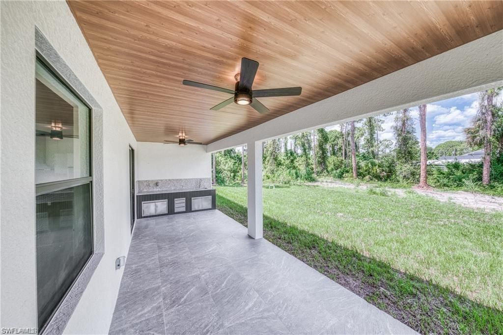 303 Mcarthur Ave , Lehigh Acres, FL 33936 Photo