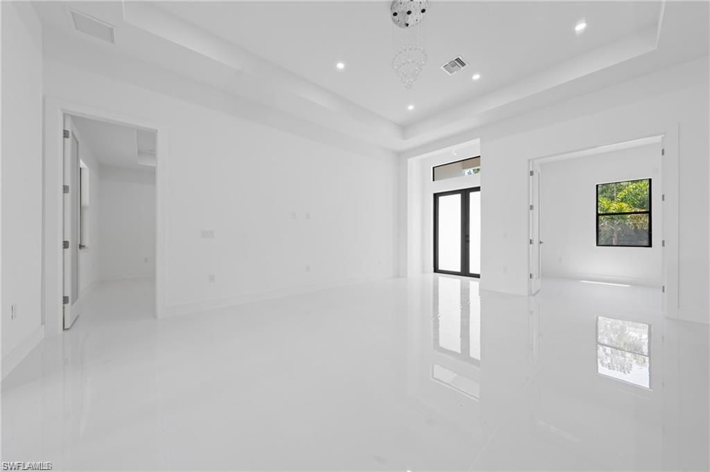 303 Mcarthur Ave , Lehigh Acres, FL 33936 Photo