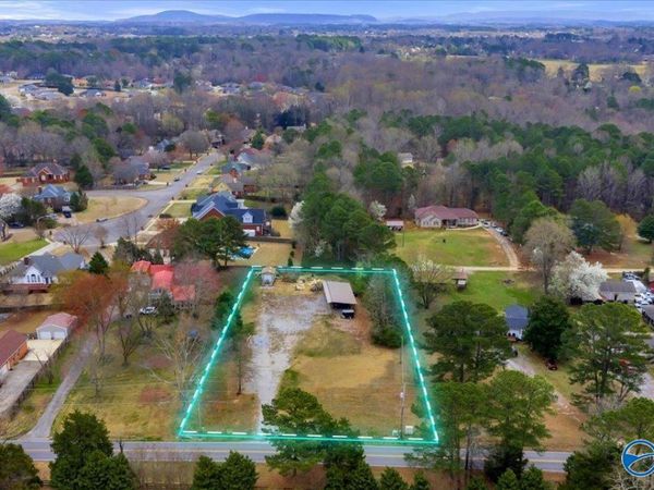 599 Sam Thomas Road, Harvest, AL 35739