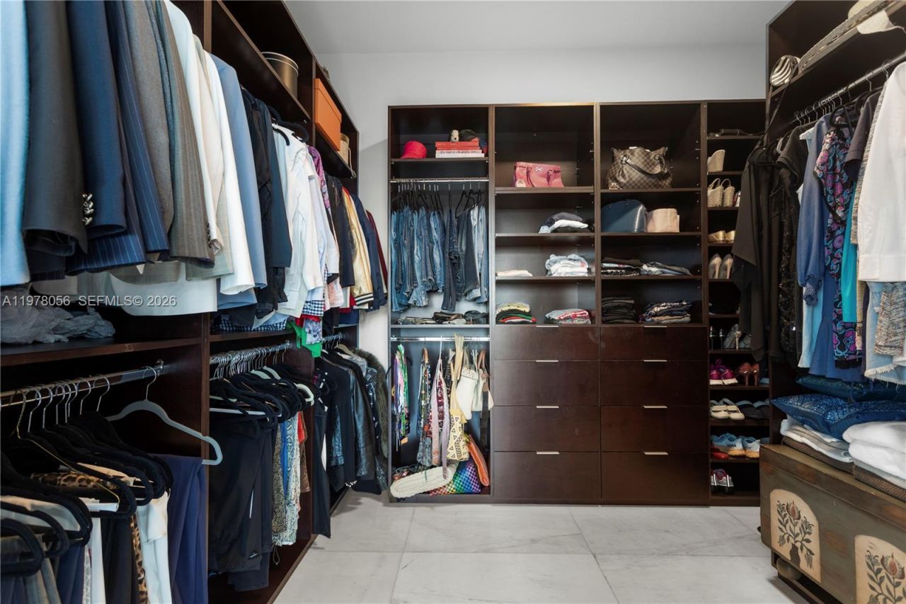 2020 N Bayshore Dr, Unit PH 4702, Miami, FL 33137 Photo