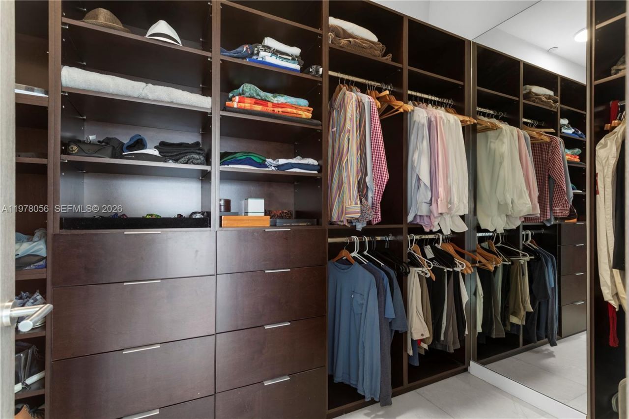 2020 N Bayshore Dr, Unit PH 4702, Miami, FL 33137 Photo