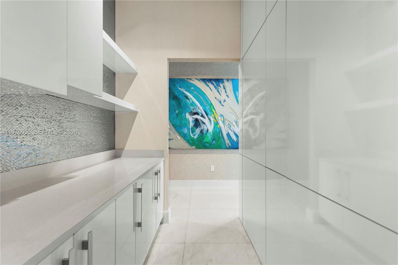 2020 N Bayshore Dr, Unit PH 4702, Miami, FL 33137 Photo