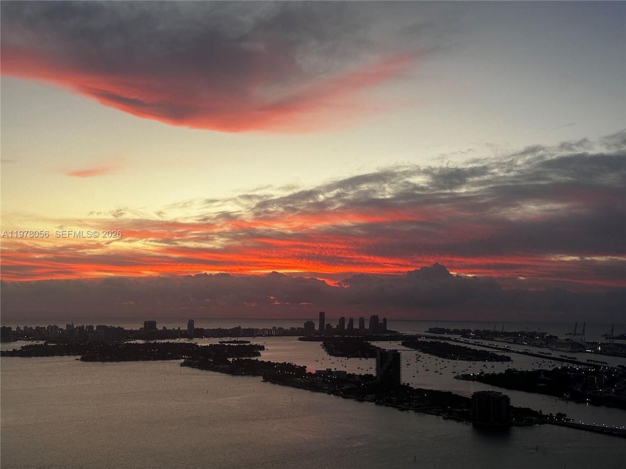 2020 N Bayshore Dr, Unit PH 4702, Miami, FL 33137 Photo