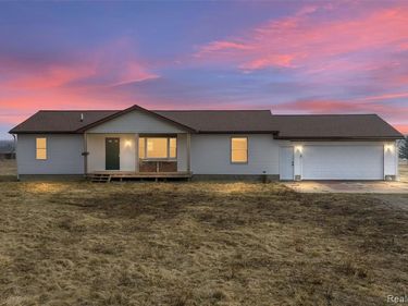 2460 Stapleton Road, Wales Twp, MI 48027