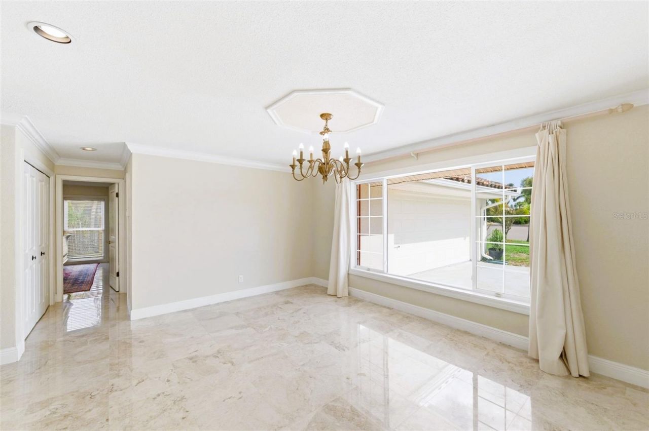 4201 45th Street S, Saint Petersburg, FL 33711 Photo