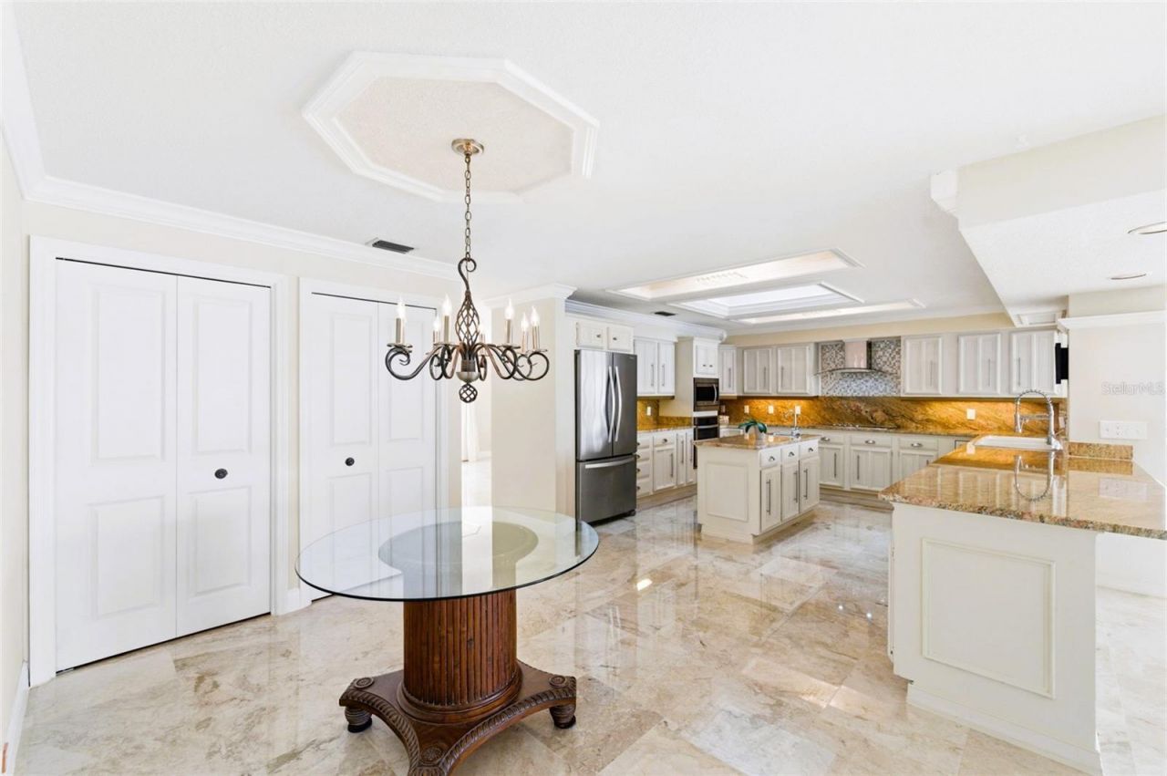 4201 45th Street S, Saint Petersburg, FL 33711 Photo