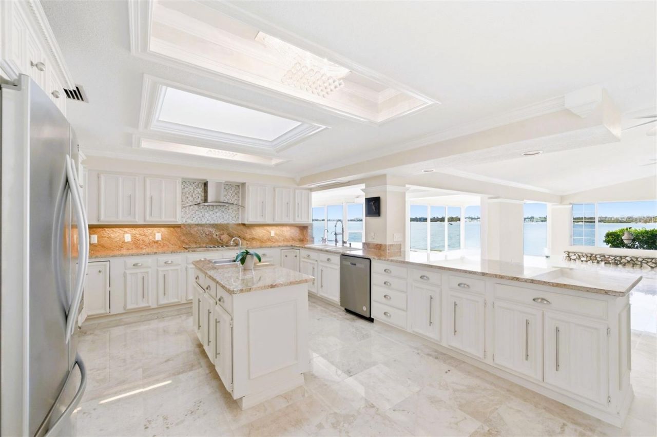 4201 45th Street S, Saint Petersburg, FL 33711 Photo