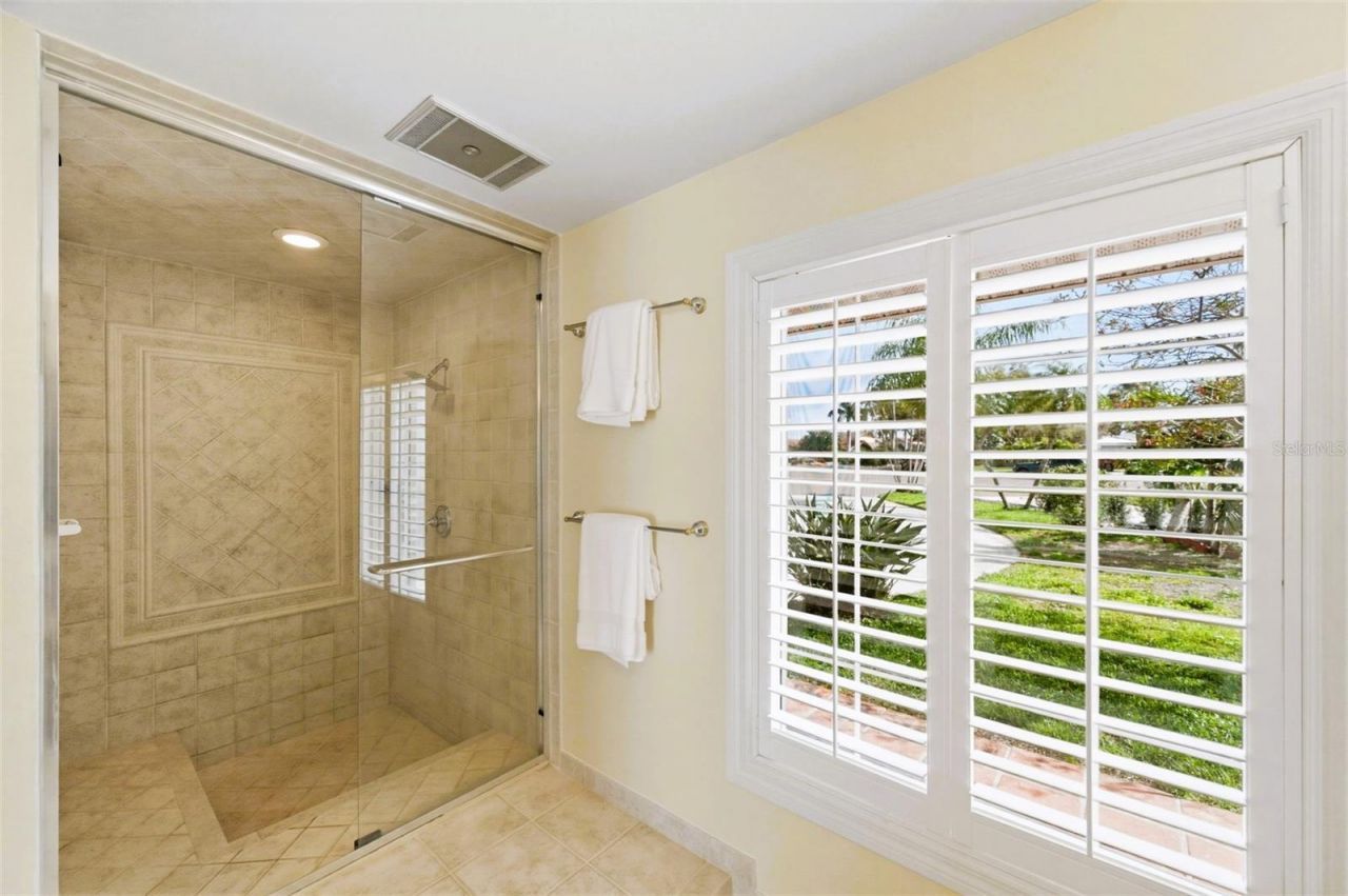 4201 45th Street S, Saint Petersburg, FL 33711 Photo